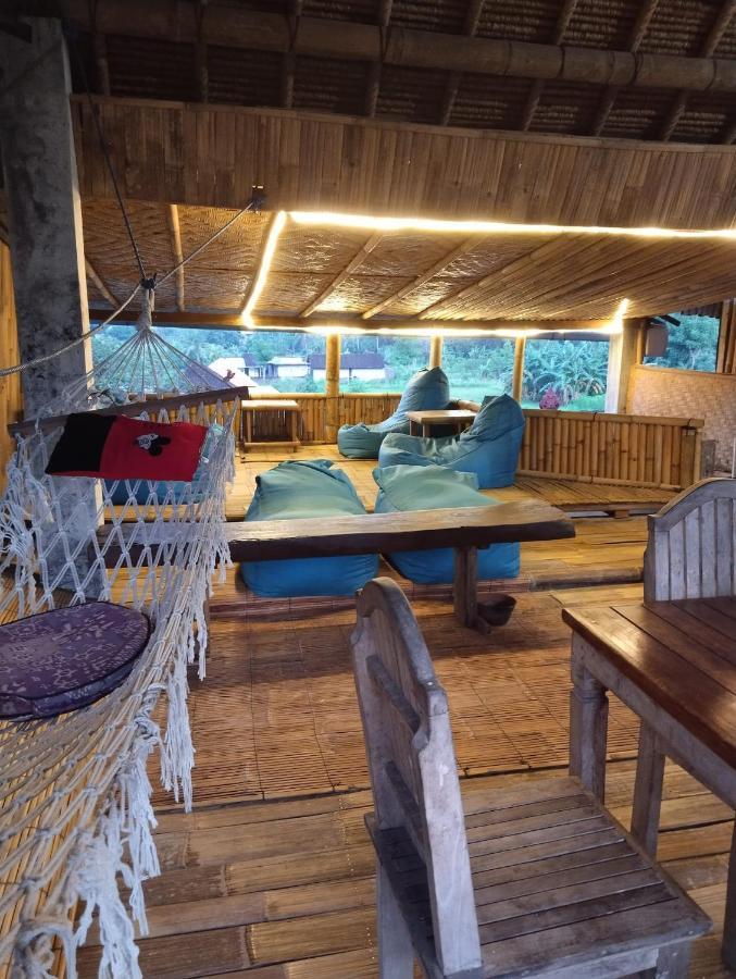 Amed Stop Inn Homestay, Rooftop Restaurant And Bar Luaran gambar