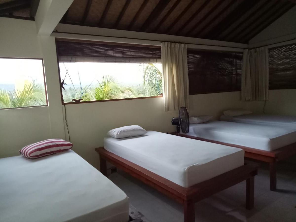 Amed Stop Inn Homestay, Rooftop Restaurant And Bar Luaran gambar