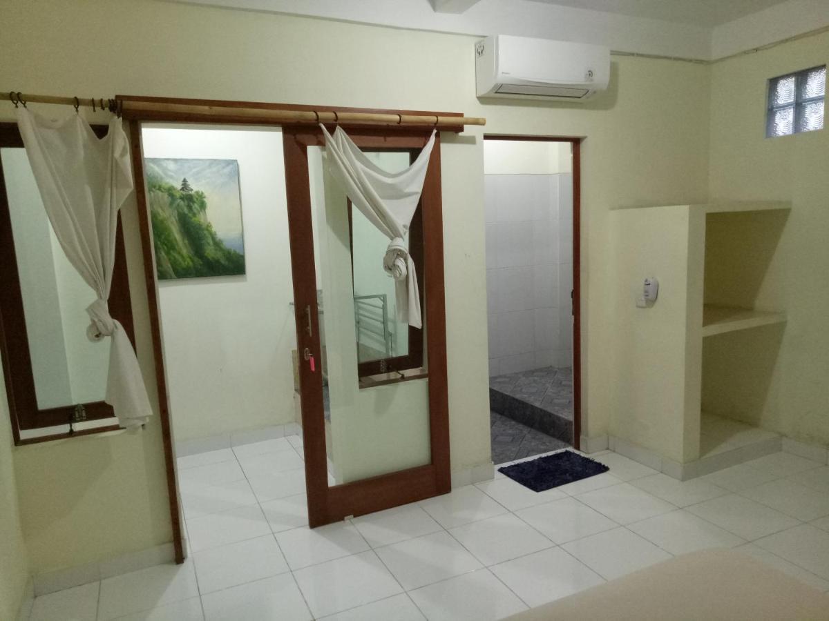 Amed Stop Inn Homestay, Rooftop Restaurant And Bar Luaran gambar